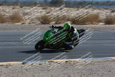 media/Jan-14-2024-SoCal Trackdays (Sun) [[2e55ec21a6]]/Turn 10 Inside (110pm)/